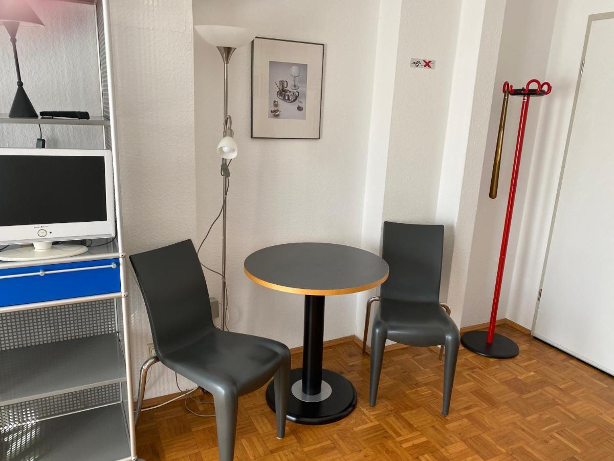 Apartmenthaus Zentrum Komfort Apartments Mit Minikuchen Verschiedener Grossen Kassel Kültér fotó