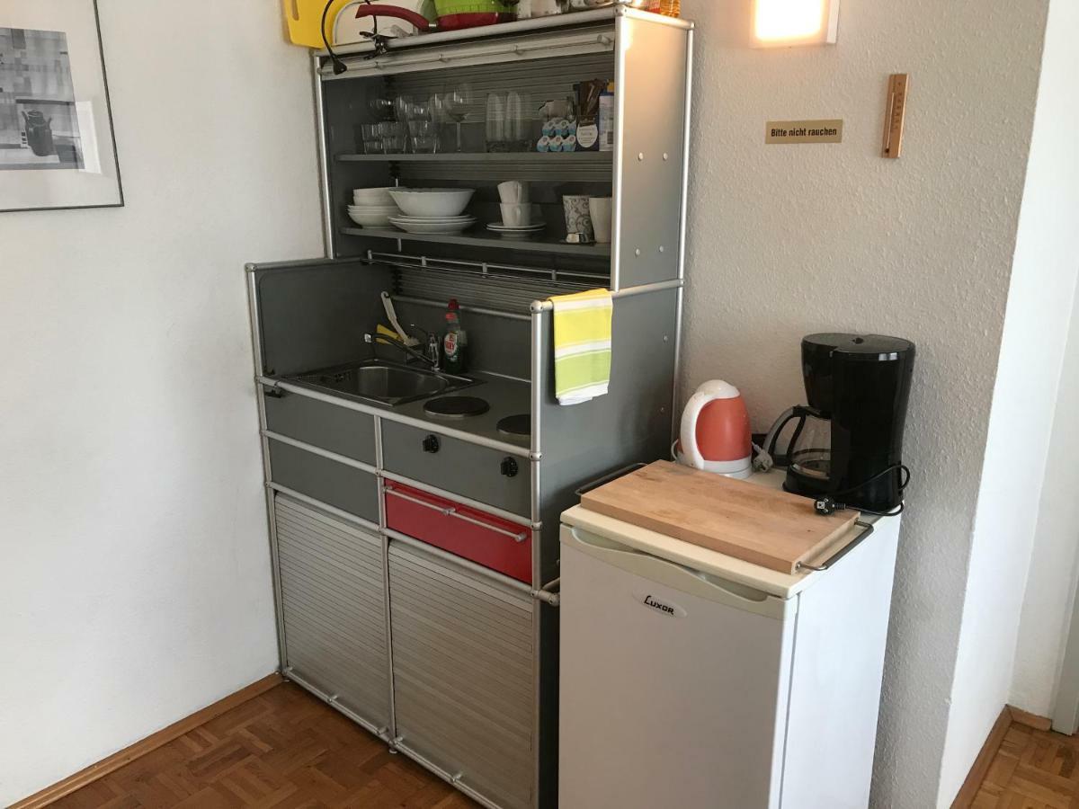 Apartmenthaus Zentrum Komfort Apartments Mit Minikuchen Verschiedener Grossen Kassel Kültér fotó