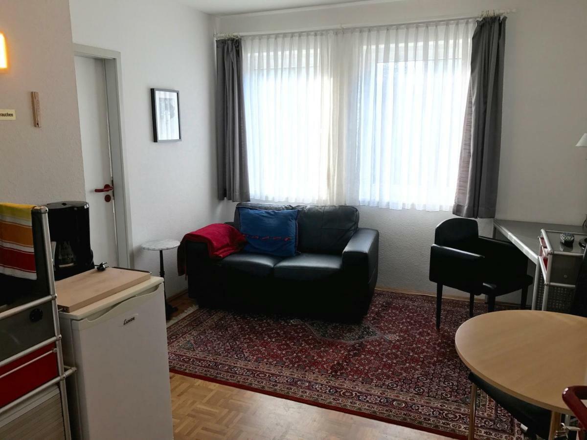 Apartmenthaus Zentrum Komfort Apartments Mit Minikuchen Verschiedener Grossen Kassel Kültér fotó