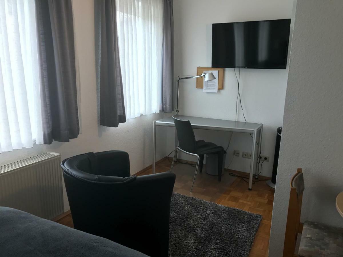 Apartmenthaus Zentrum Komfort Apartments Mit Minikuchen Verschiedener Grossen Kassel Kültér fotó